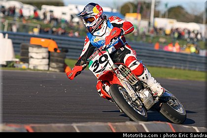 superbiker_lazzarini_1_mettet_2010.jpg