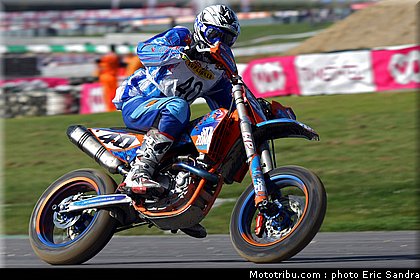 superbiker_leigh_mettet_2010.jpg