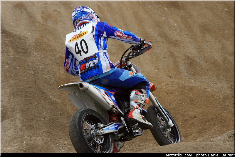 004_superbiker_mettet_2011