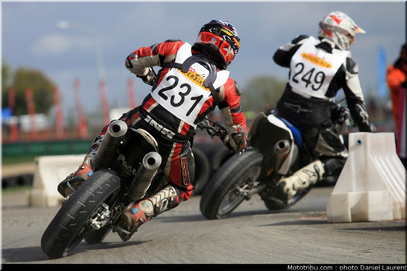 008_superbiker_mettet_2011