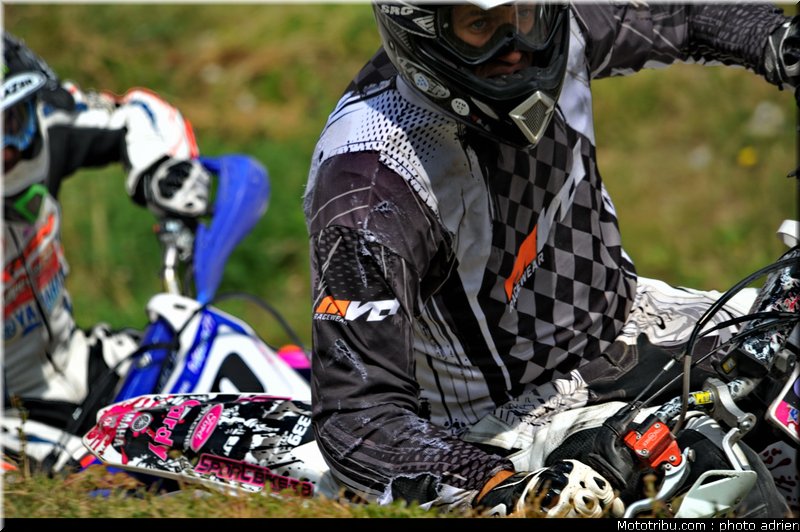 supermotard_013_alp_huez_2011