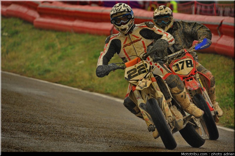 supermotard_044_alp_huez_2011
