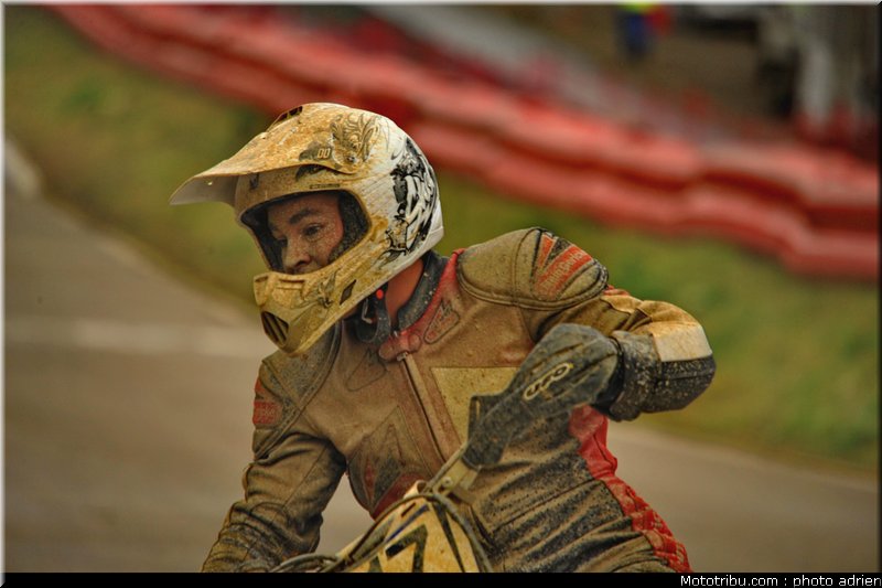 supermotard_045_alp_huez_2011