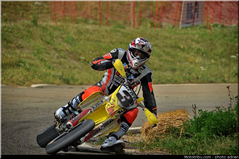 supermotard_blot_001_alp_huez_2011