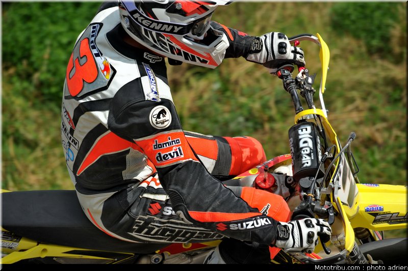 supermotard_blot_002_alp_huez_2011