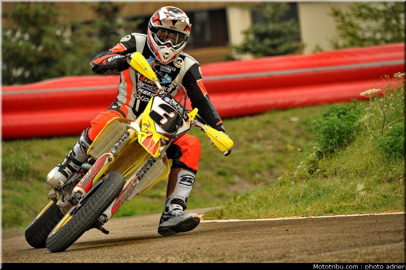 supermotard_blot_005_alp_huez_2011