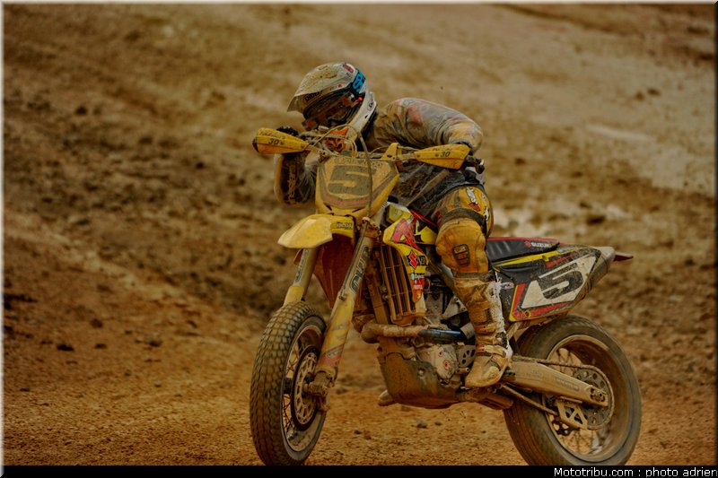 supermotard_chambon_012_alp_huez_2011