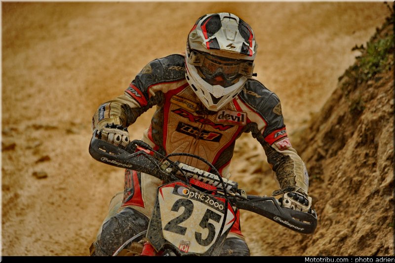 supermotard_decabooter_004_alp_huez_2011