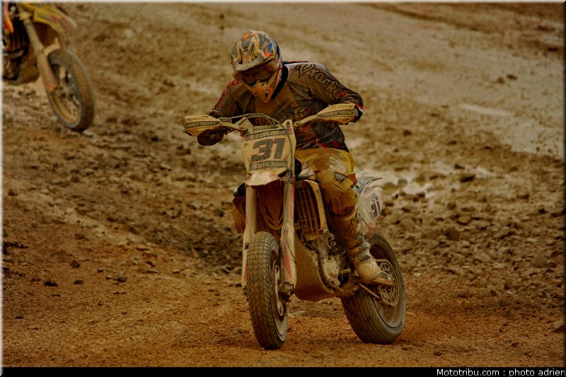 supermotard_delon_007_alp_huez_2011