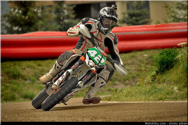 supermotard_denoyelles_001_alp_huez_2011