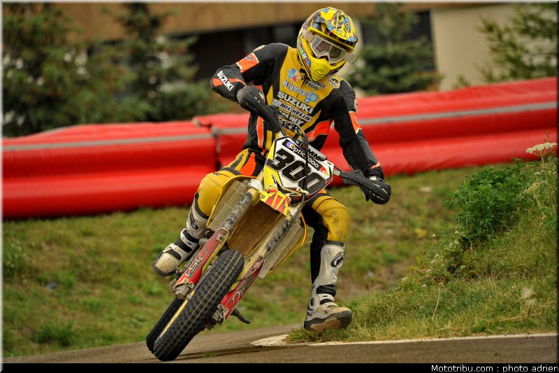 supermotard_fesquet_004_alp_huez_2011