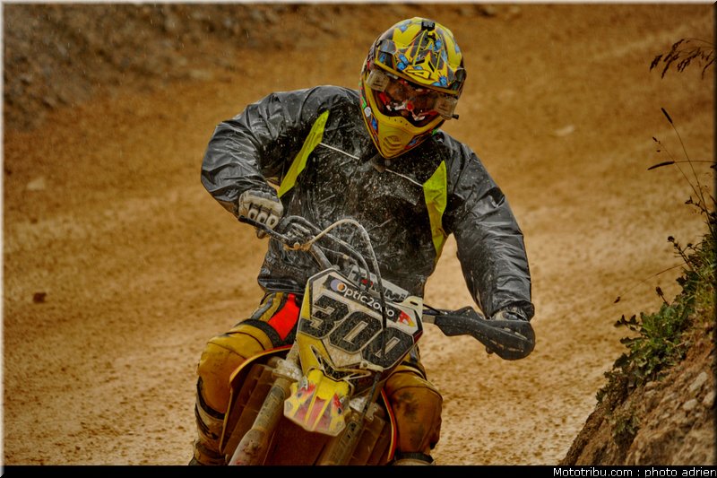 supermotard_fesquet_009_alp_huez_2011