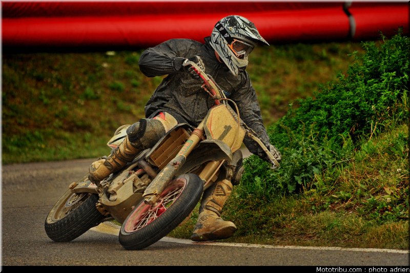 supermotard_girard_004_alp_huez_2011