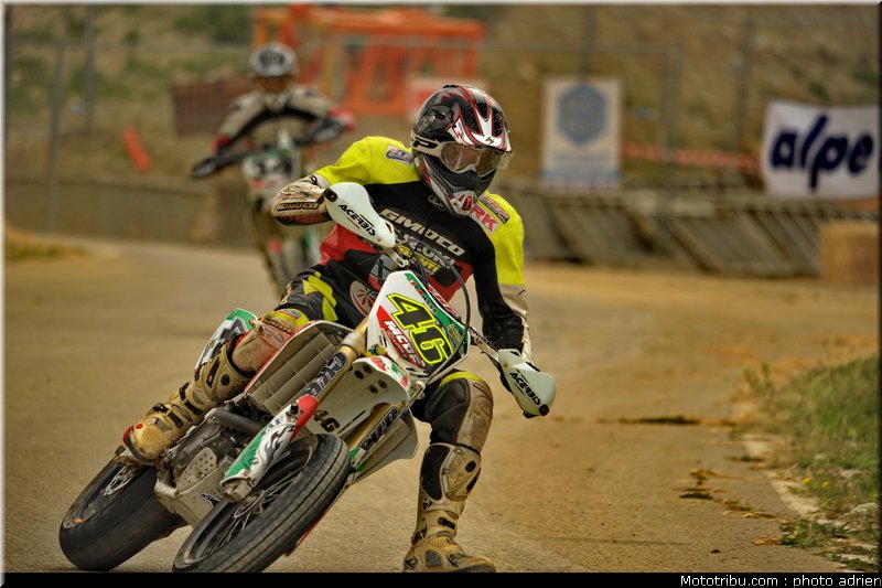 supermotard_gras_p_001_alp_huez_2011