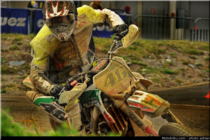 supermotard_gras_p_004_alp_huez_2011