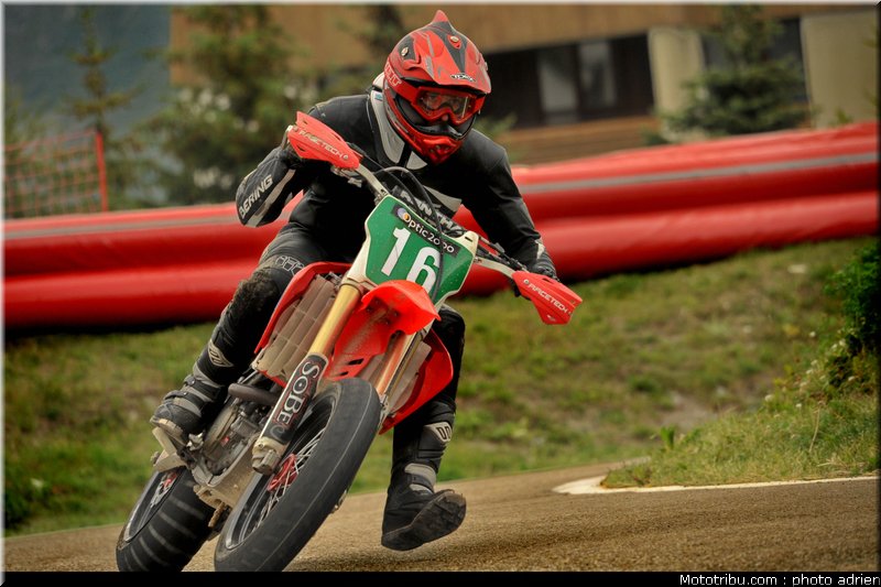 supermotard_laulan_001_alp_huez_2011