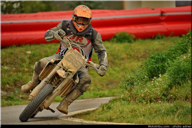 supermotard_magno_002_alp_huez_2011