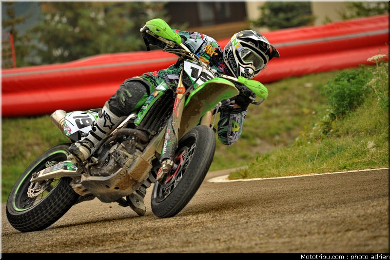 supermotard_petard_003_alp_huez_2011
