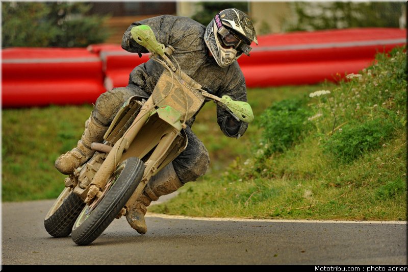 supermotard_petard_005_alp_huez_2011