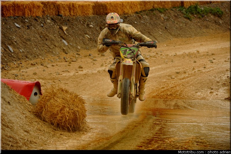 supermotard_sol_003_alp_huez_2011