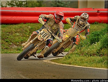 supermotard_060_alp_huez_2011.JPG