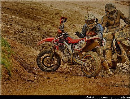 supermotard_086_alp_huez_2011.JPG
