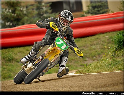 supermotard_berthoux_l_001_alp_huez_2011.JPG