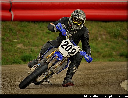 supermotard_borel_002_alp_huez_2011.JPG
