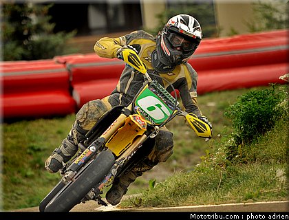supermotard_brillante_002_alp_huez_2011.JPG