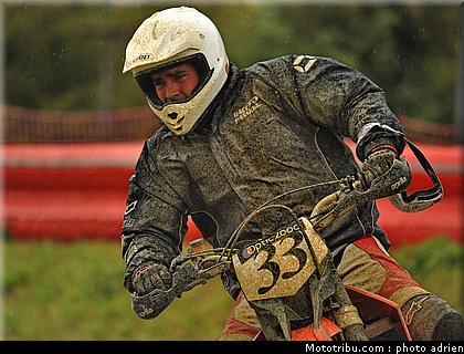 supermotard_carre_001_alp_huez_2011.JPG