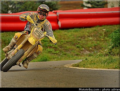 supermotard_chambon_005_alp_huez_2011.JPG