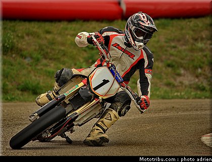 supermotard_girard_003_alp_huez_2011.JPG