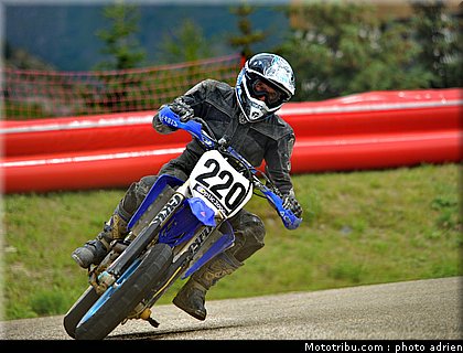 supermotard_joos_001_alp_huez_2011.JPG