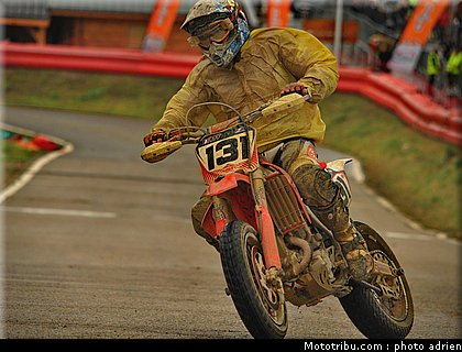 supermotard_lintanff_002_alp_huez_2011.JPG