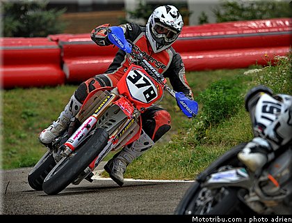 supermotard_malatino_001_alp_huez_2011.JPG