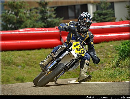 supermotard_reynard_001_alp_huez_2011.JPG