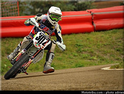supermotard_salstola_001_alp_huez_2011.JPG