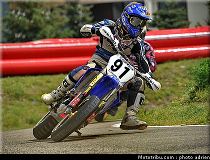 supermotard_sano_003_alp_huez_2011.JPG