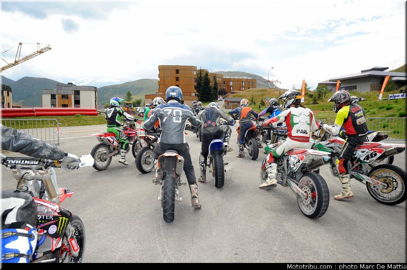 supermotard_038_alp_huez_2011