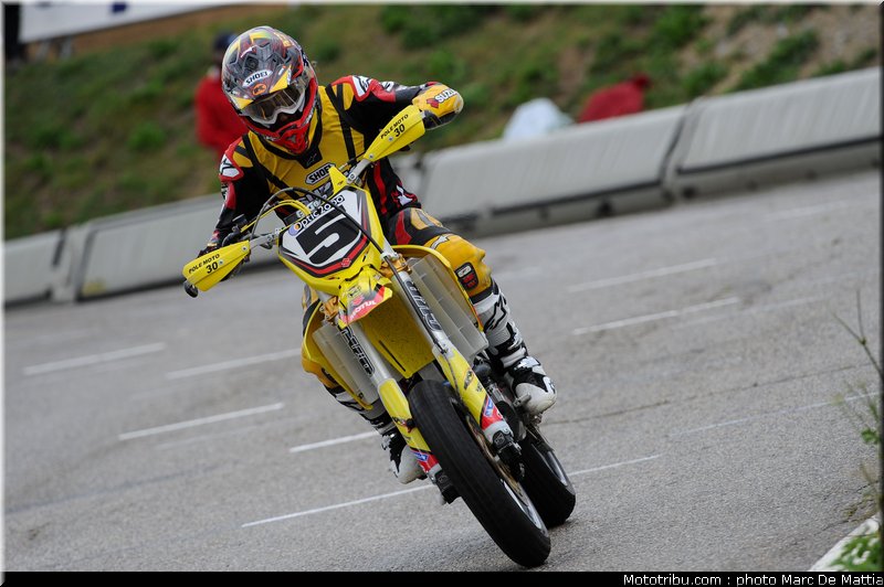 supermotard_chambon_003_alp_huez_2011