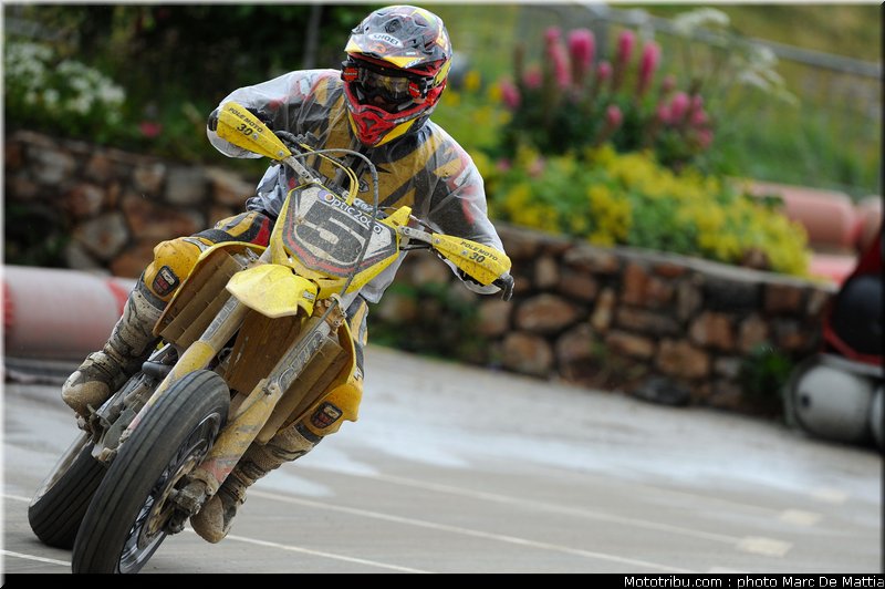 supermotard_chambon_010_alp_huez_2011