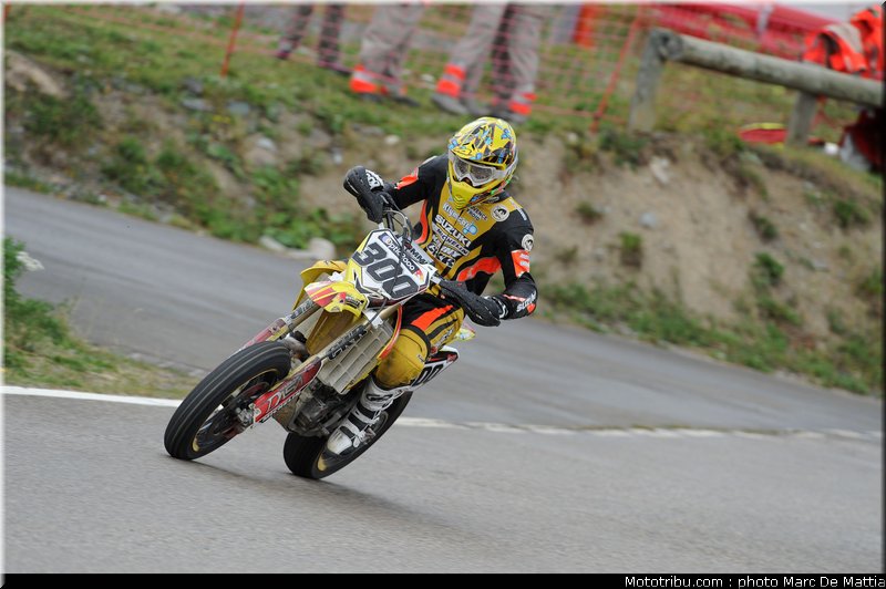 supermotard_fesquet_002_alp_huez_2011
