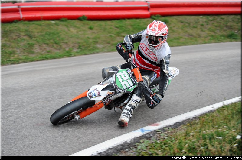 supermotard_grange_001_alp_huez_2011