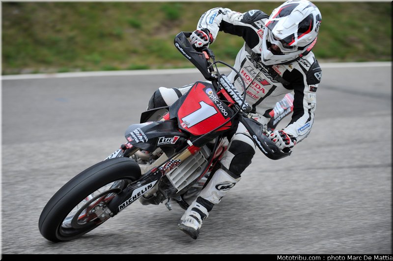 supermotard_guerin_004_alp_huez_2011