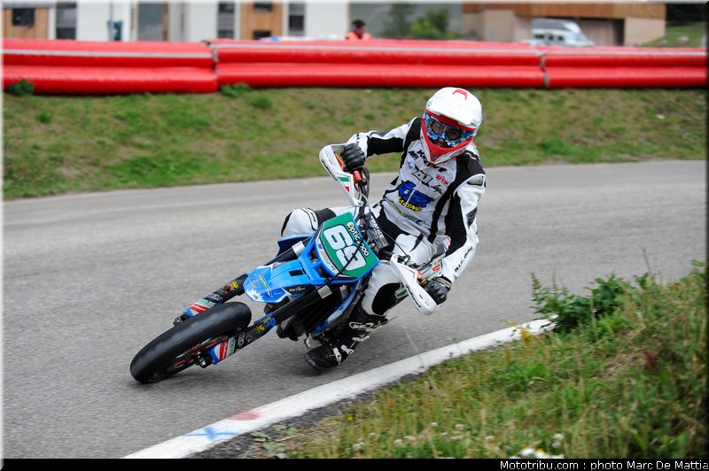 supermotard_magno_001_alp_huez_2011