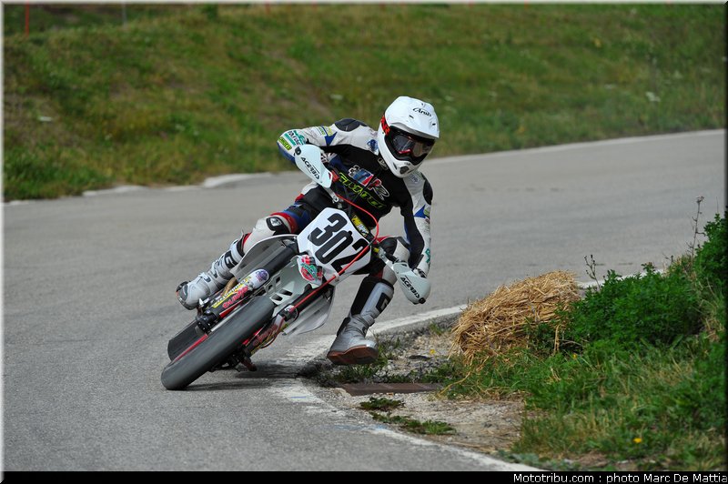 supermotard_salstola_001_alp_huez_2011