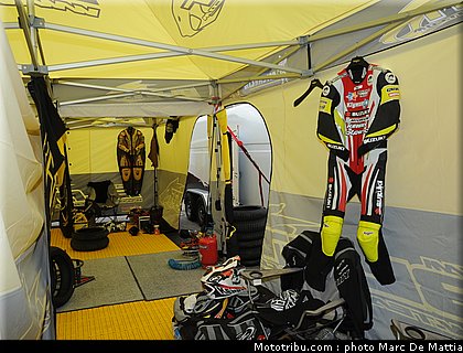supermotard_blot_012_alp_huez_2011.JPG