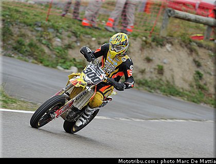 supermotard_fesquet_002_alp_huez_2011.JPG