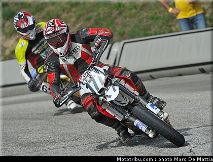 supermotard_oriol_002_alp_huez_2011.JPG