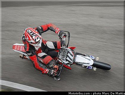 supermotard_oriol_004_alp_huez_2011.JPG